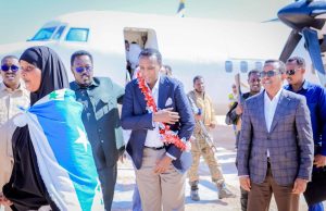 Daawo Gudomiyaha guddiga doorashooyinka Somalia oo Gaalkacyo soo gaaray