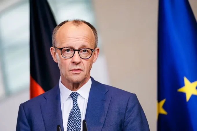 Hogaamiyaha Jarmalka Friedrich Merz oo sheegay in mareykanka kibirkiisii hoos loo dhgay Xog xasaasi ah